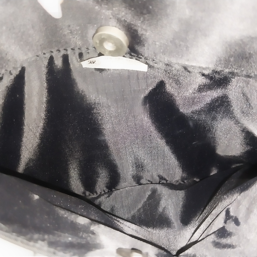 Kenneth Cole Reaction Black Tote Bag - Picture 5 of 7
